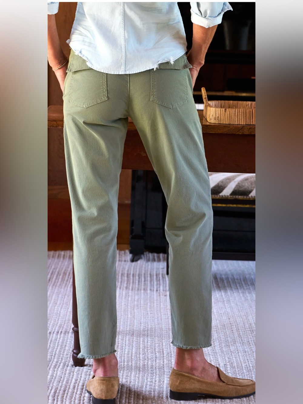 FRANK & EILEEN 10 Blackstock Rosemary, Italian Peached Twill -Rosemary, Raw Hem